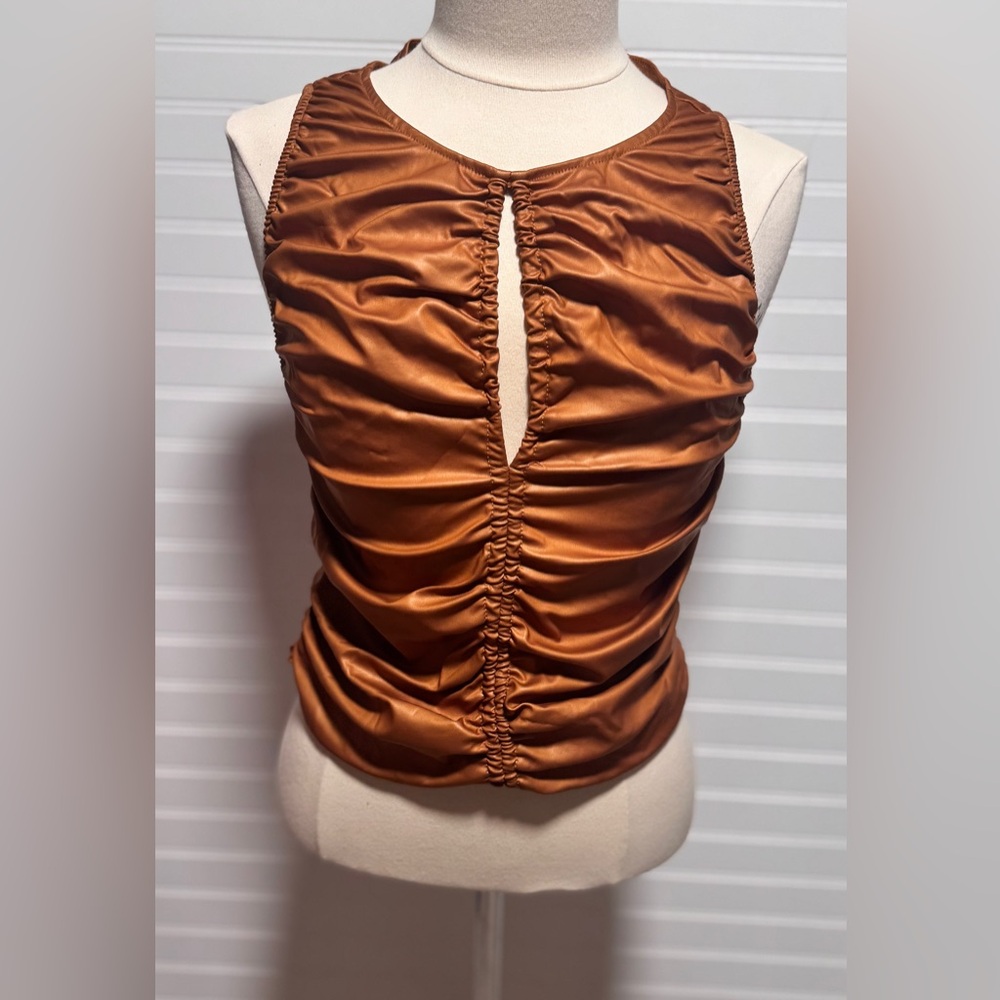 FREE PEOPLE Ride Along Ruched Crop Large - Picture 6 of 9